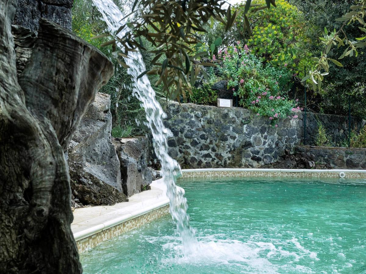 Fontana Del Cherubino Santa Maria di Licodia Dış mekan fotoğraf